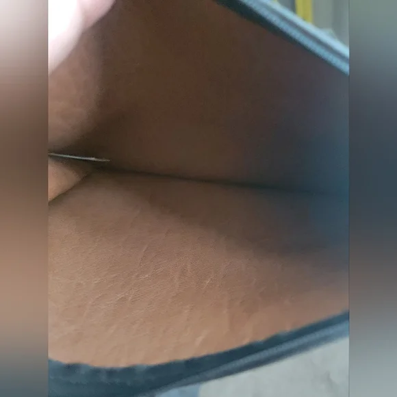 Calvin Klein clutch - Picture 4 of 4